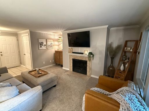 Listing photo thumbnail