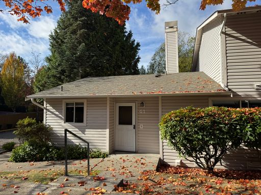 18910 Bothell Everett Highway #G1, Bothell, WA 98012