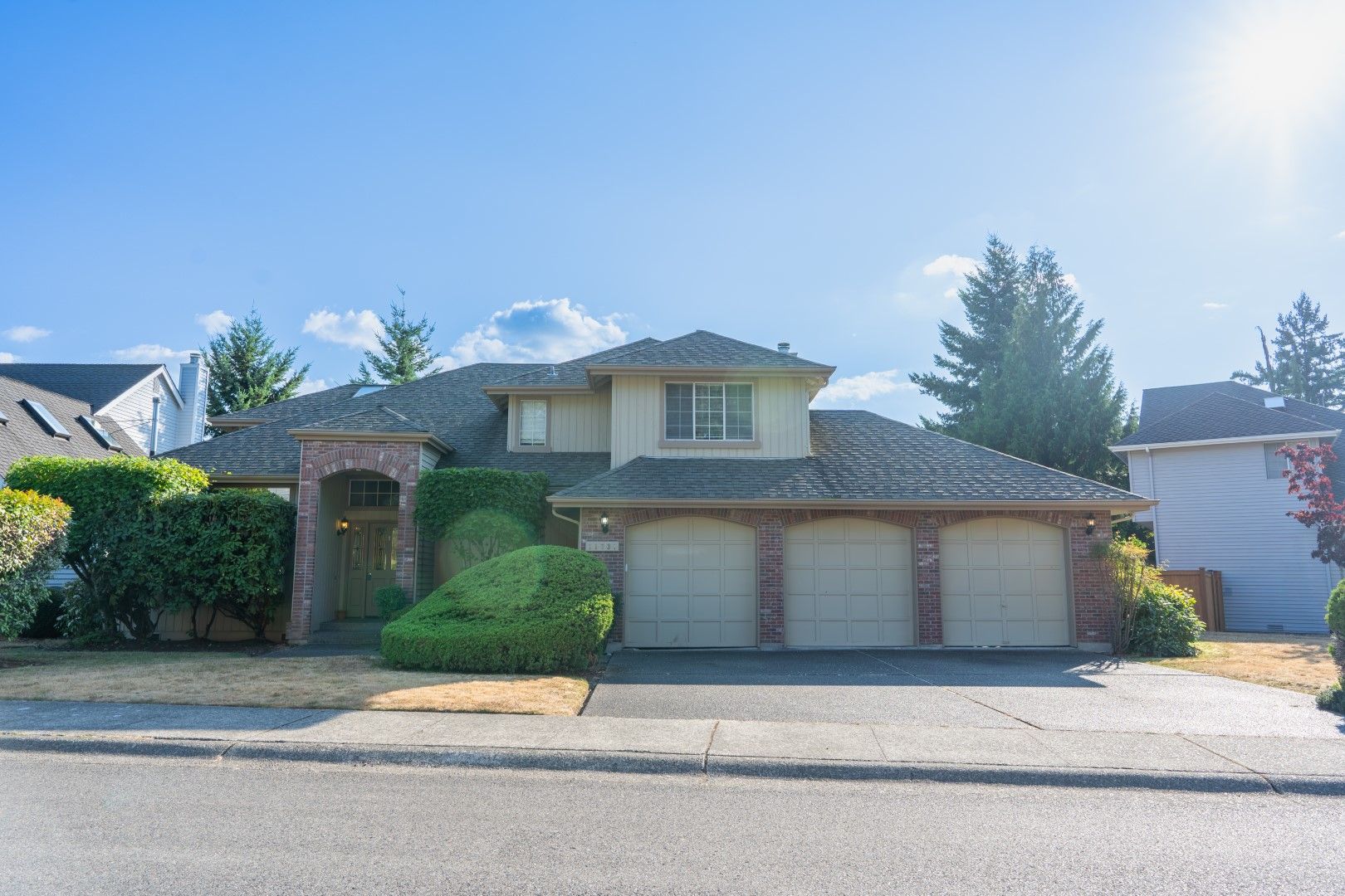 Bellevue House: 11731 SE 60th PL