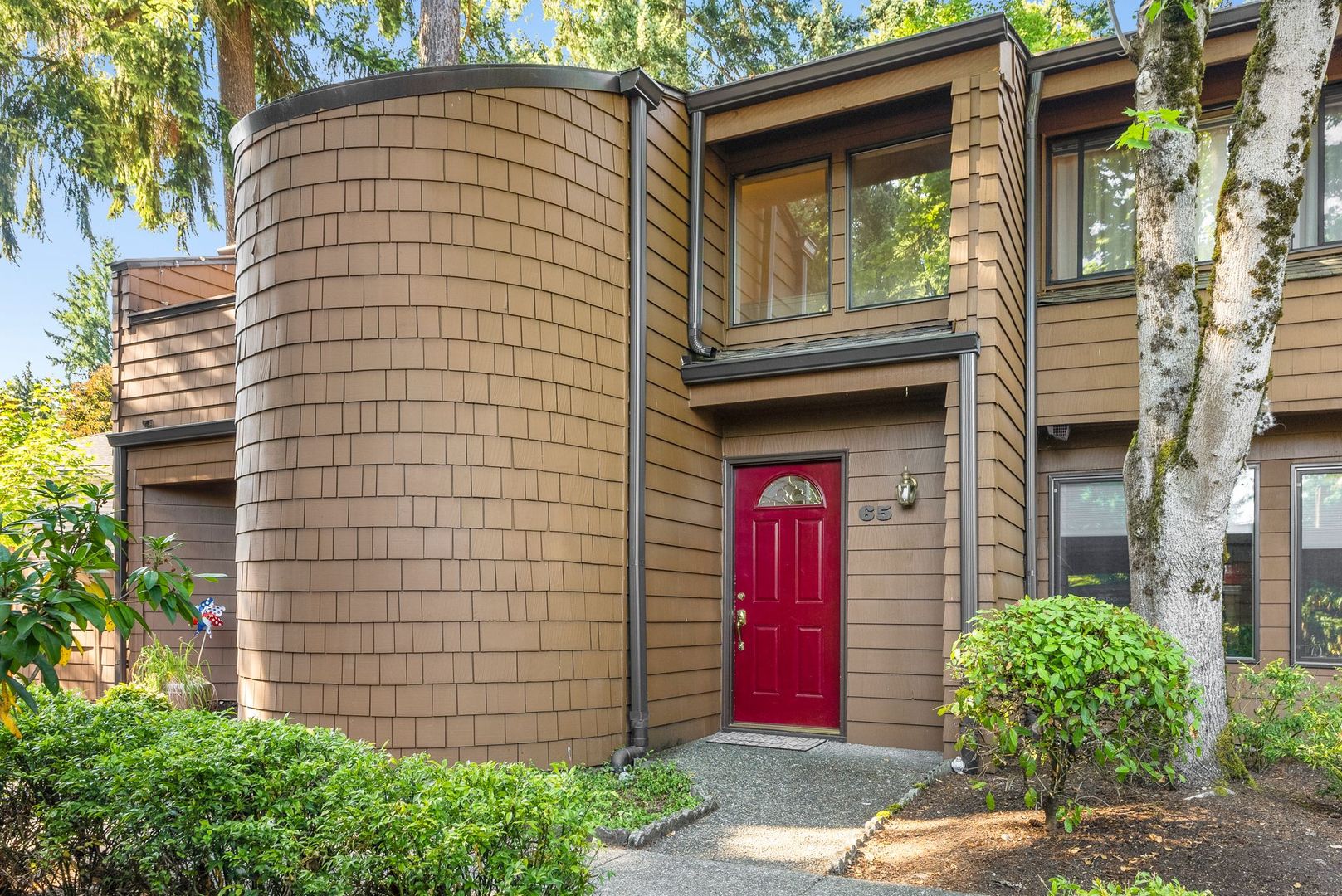 Kirkland Condo: 11416 NE 128th St #65