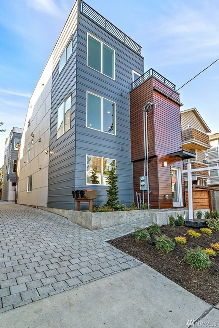 Seattle Townhome: 9515 8th Ave NW #B