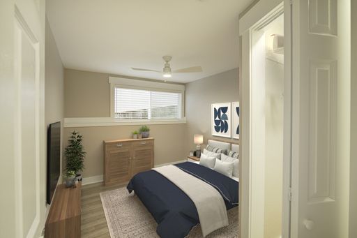 Listing photo thumbnail