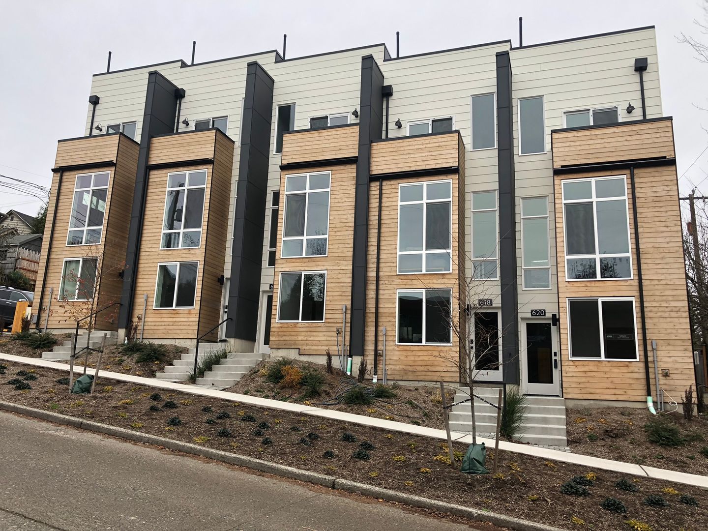 Seattle Townhome: 620 N 41st St