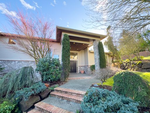 15831 SE 45th Street, Bellevue, WA 98006