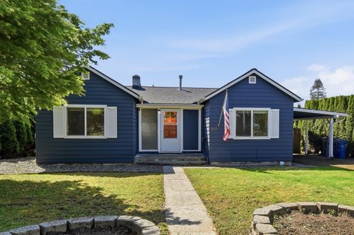 317 9th Avenue, Kirkland, WA 98033