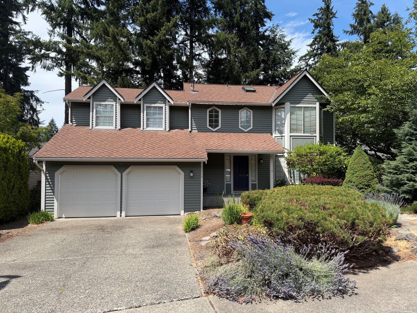 Sammamish House: 23954 SE 42nd Pl