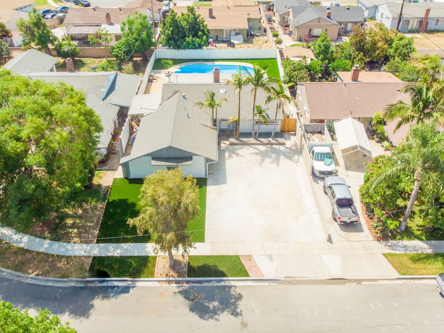 Anaheim House: 2944 W Skywood Circle