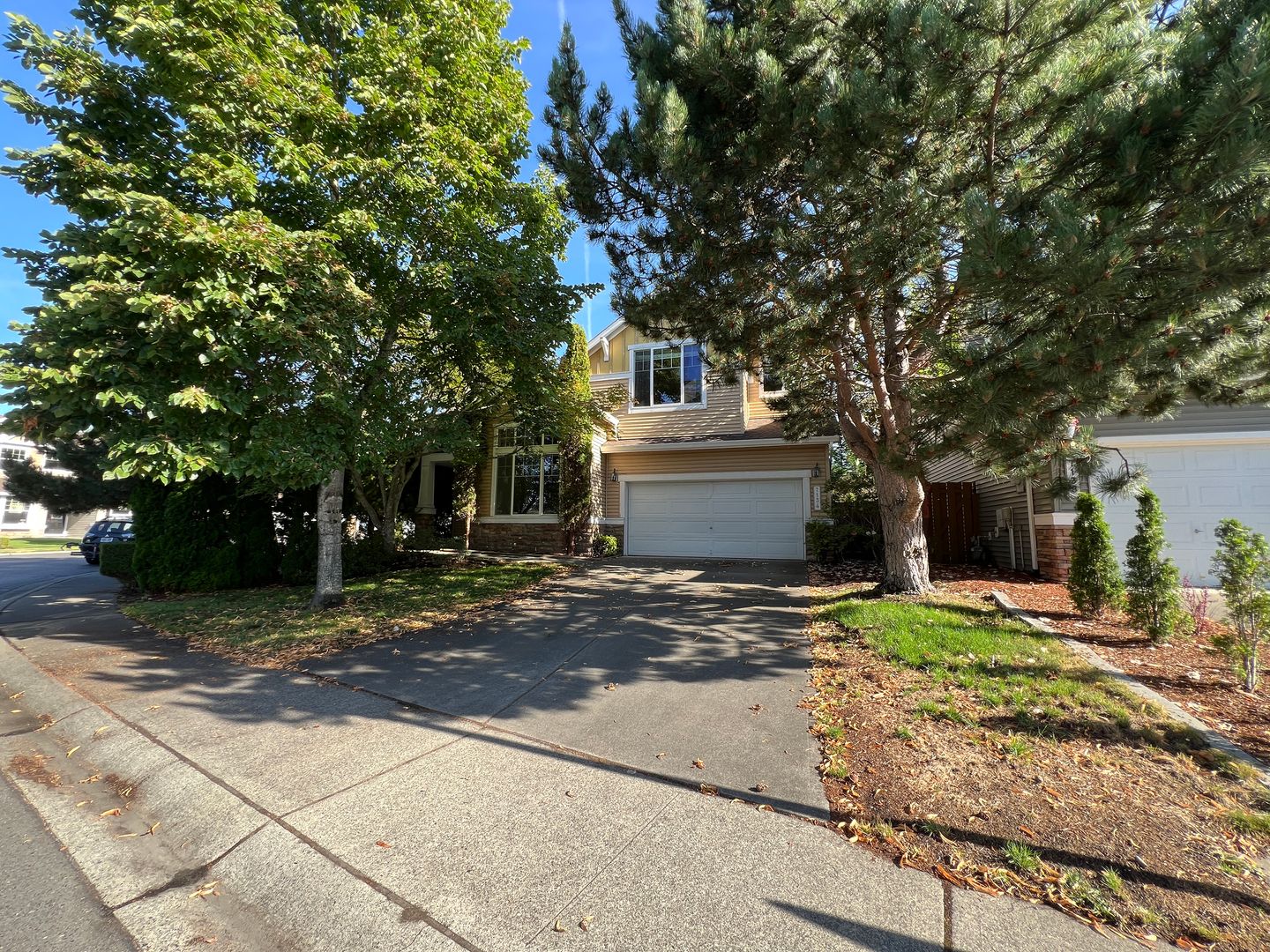 Auburn House: 7134 Montevista Drive SE