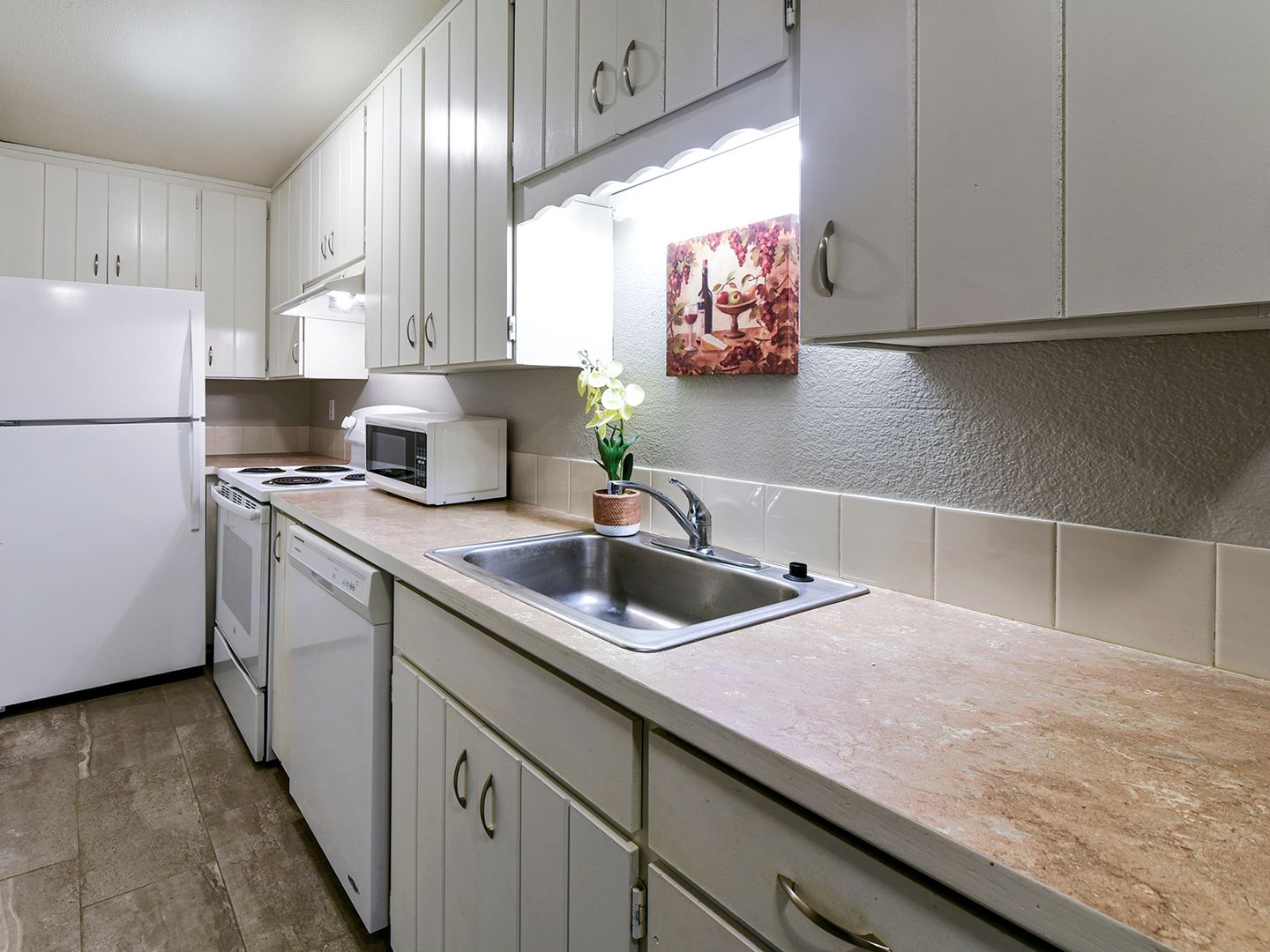 Puyallup Apartment: 1111 9th St SE