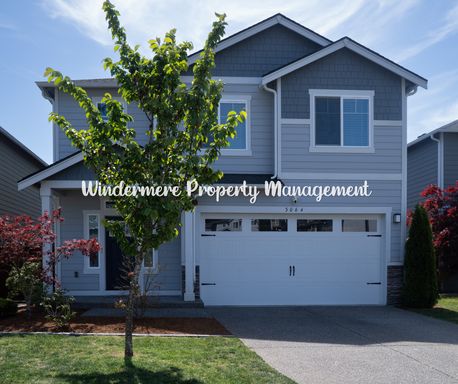 *Available late Nov - Early Dec* - Gorgeous 4 Bed Silverdale home! – photo 1