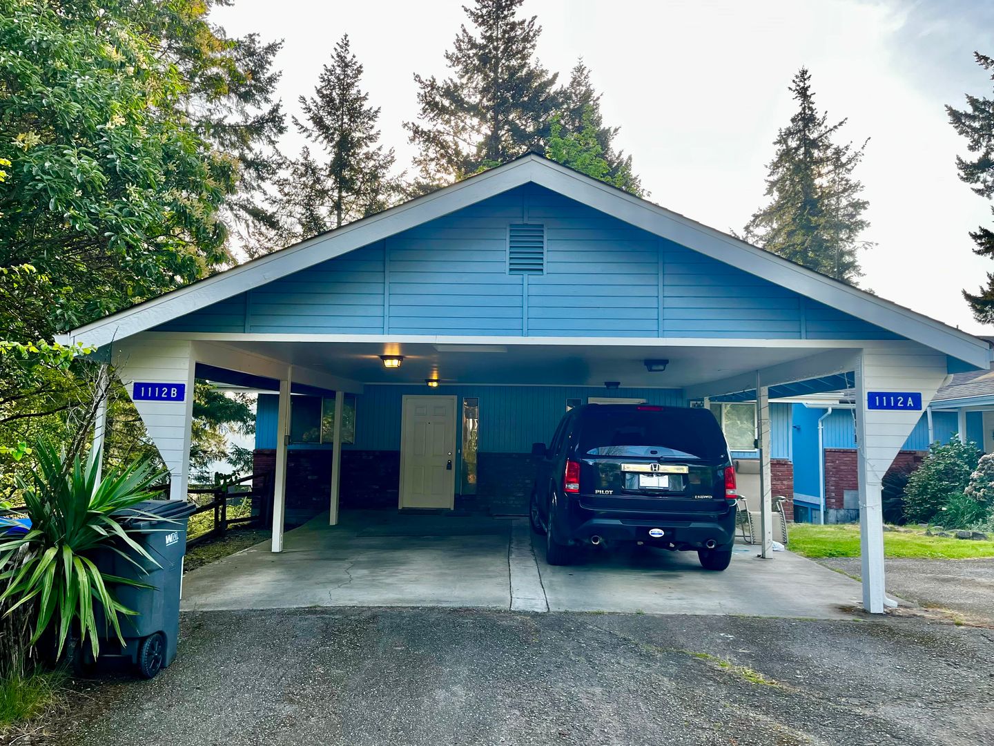 Bremerton Apartment: 1112 Shorewood Drive