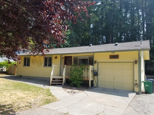 Available early October - Cozy Rambler in Lake Symington area – photo 1