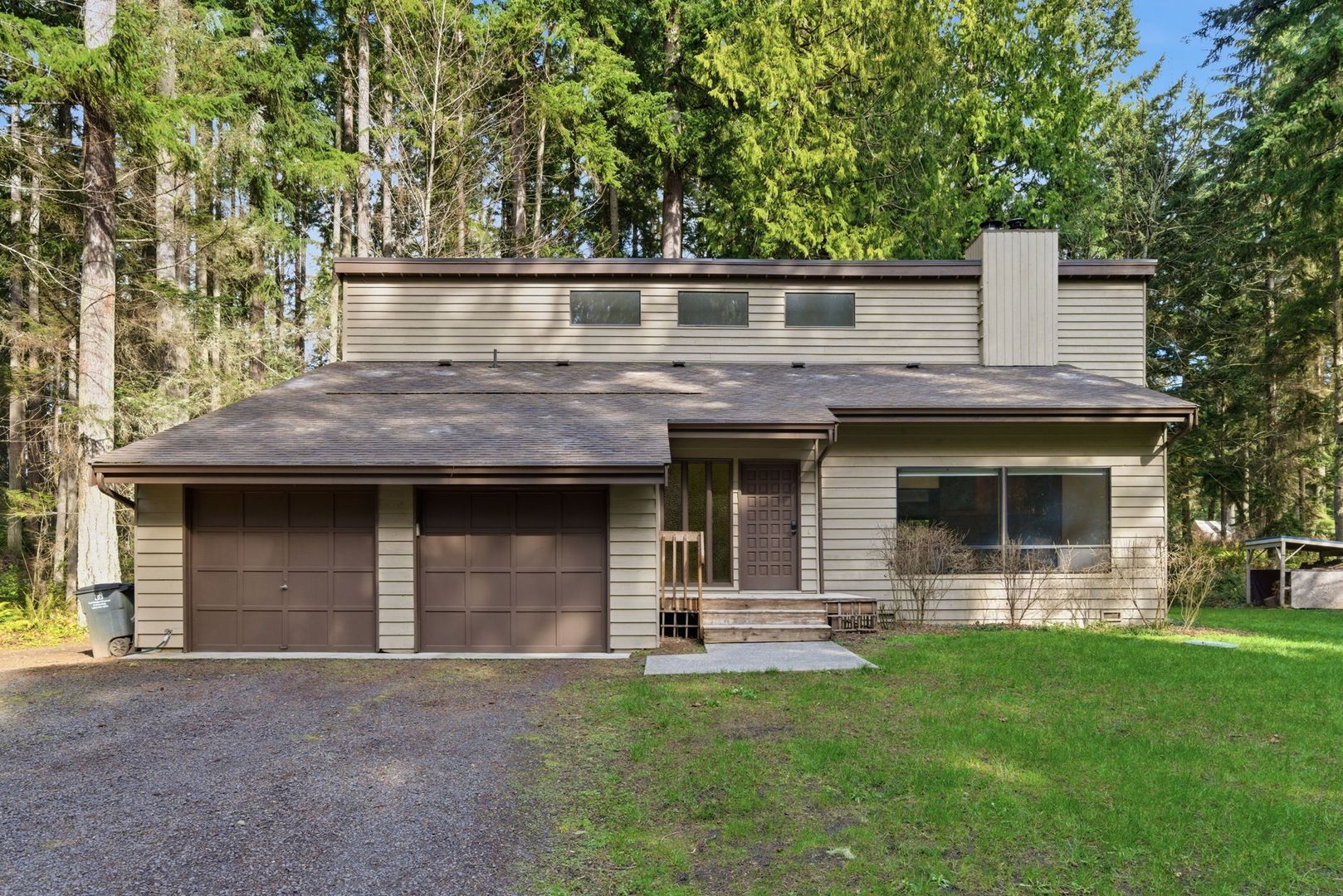 Bainbridge Island House: 6980 NE Dolphin Dr.