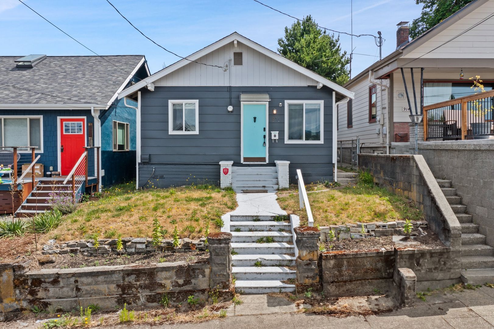 Bremerton House: 916 Pleasant Ave