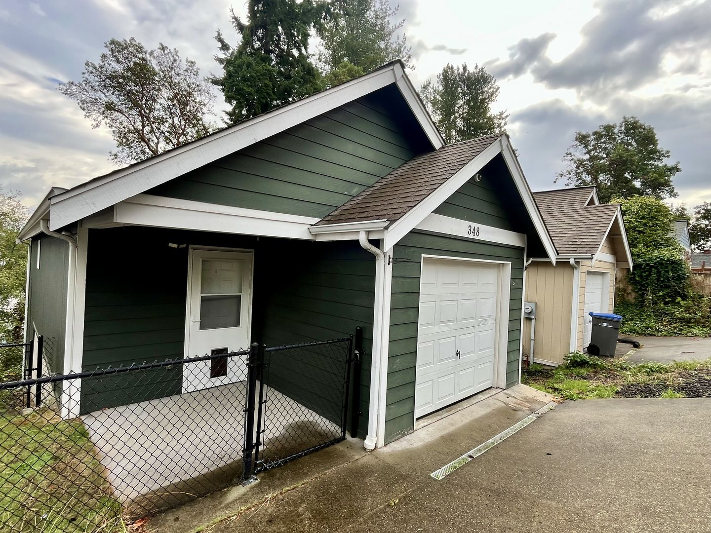 Bremerton House: 348 N Cambrian Ave
