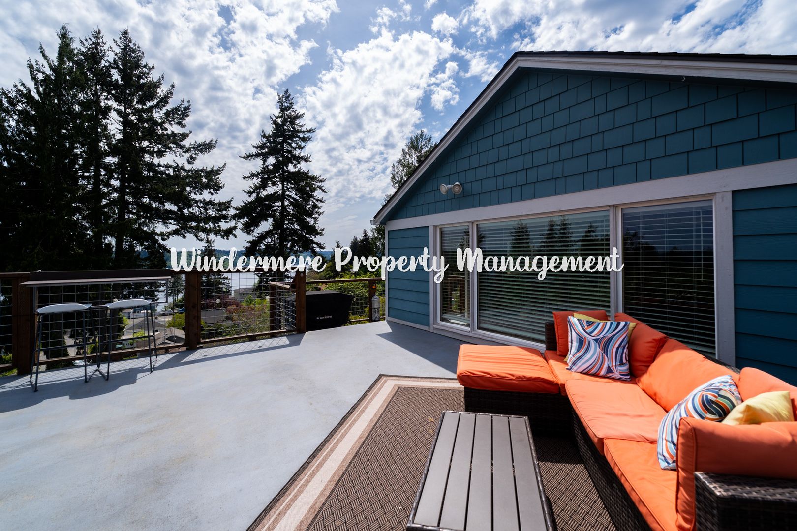 Bremerton House: 607 S Charleston Ave