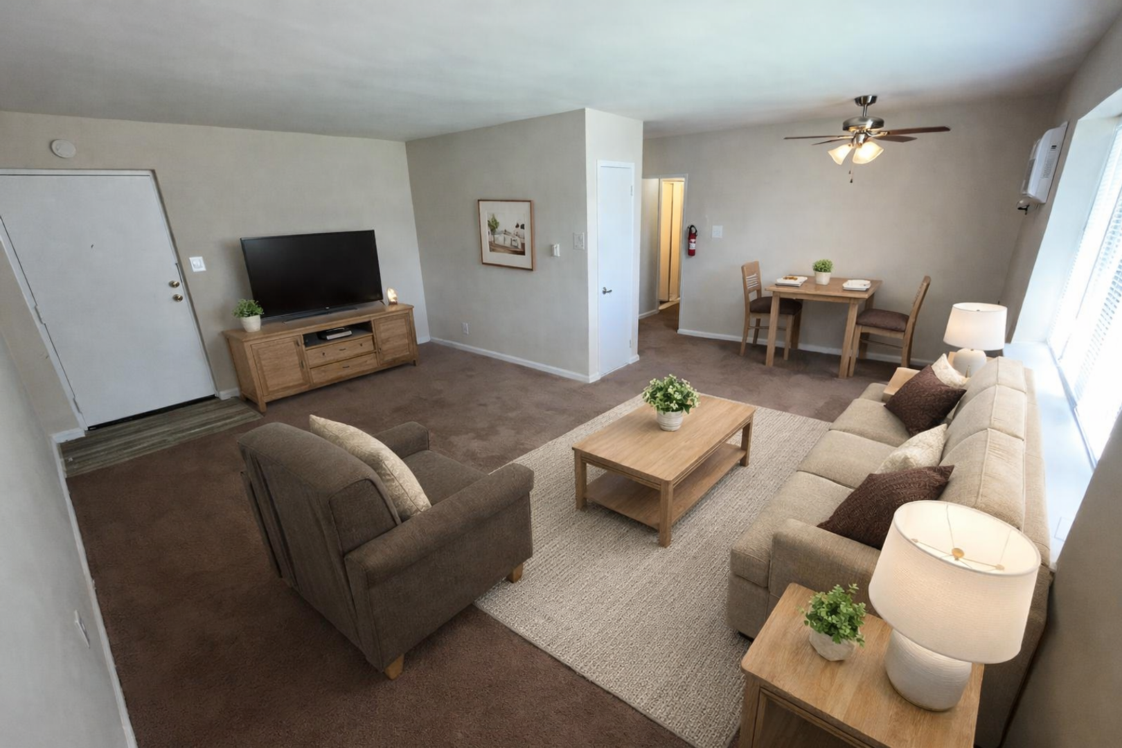 GLENOLDEN Apartment: 100 OAK AVE