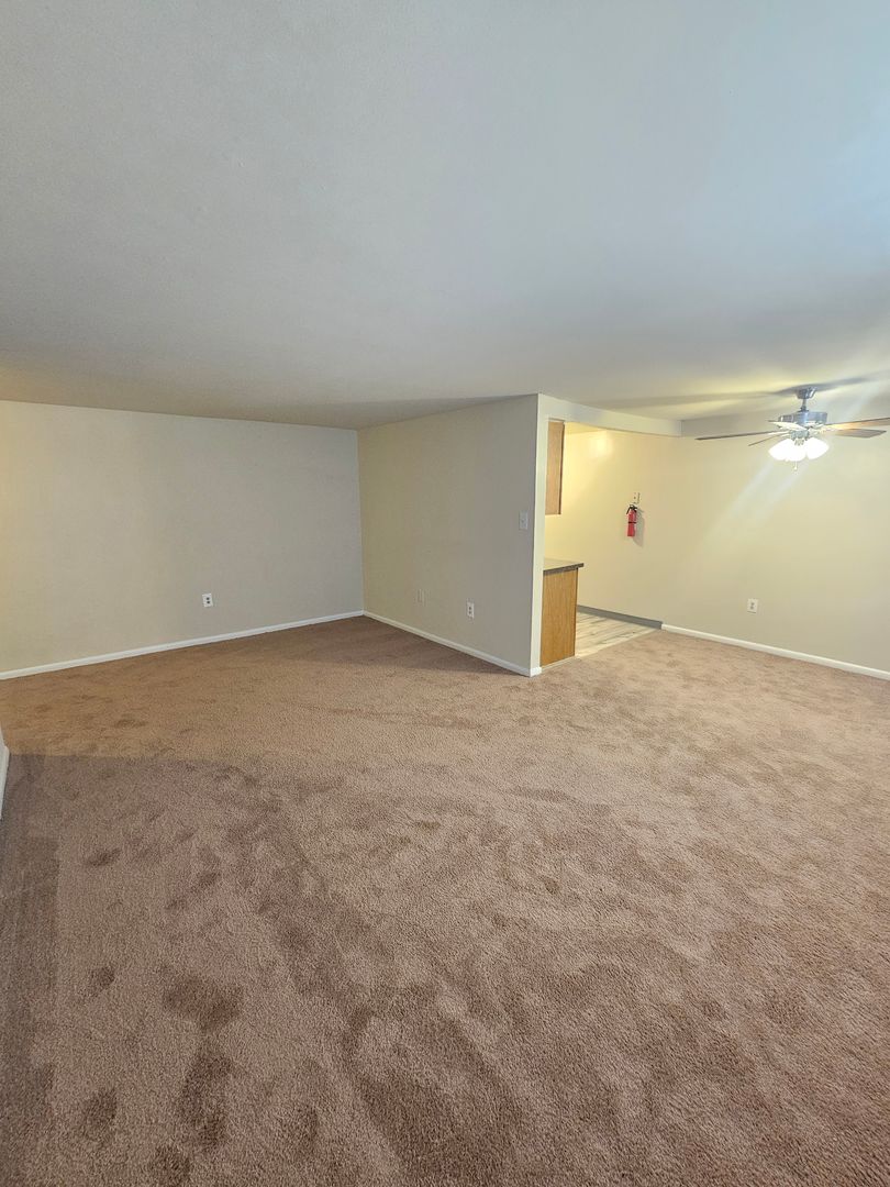 RIDLEY PARK Apartment: 2 W. CHESTER PIKE