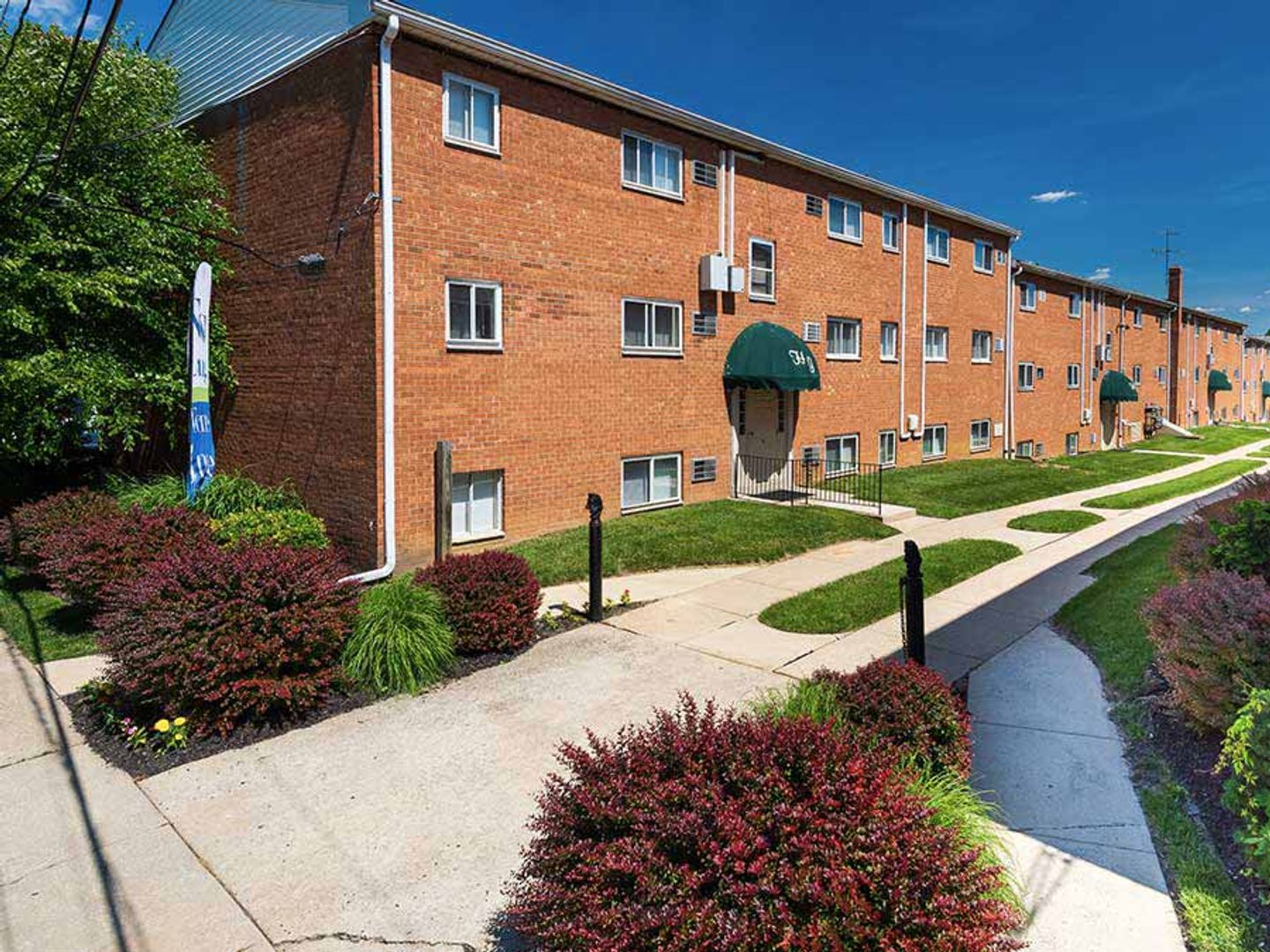 NORWOOD Apartment: 60 WEST WINONA AVENUE