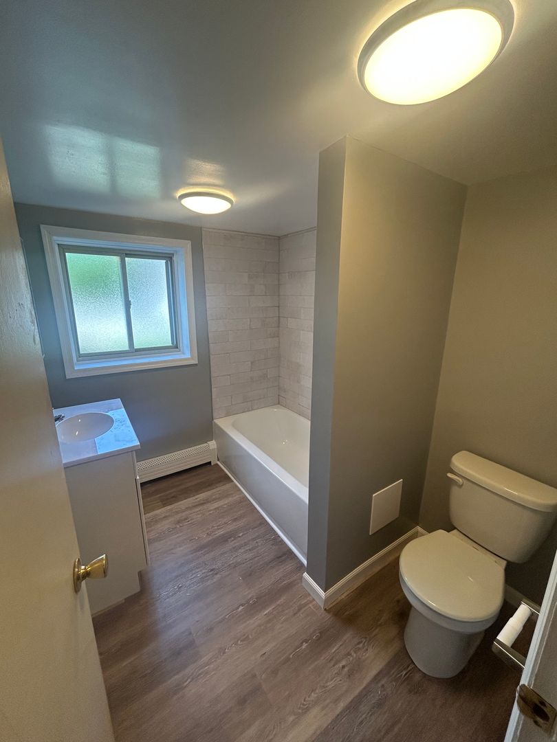 RIDLEY PARK Apartment: 2 W. CHESTER PIKE