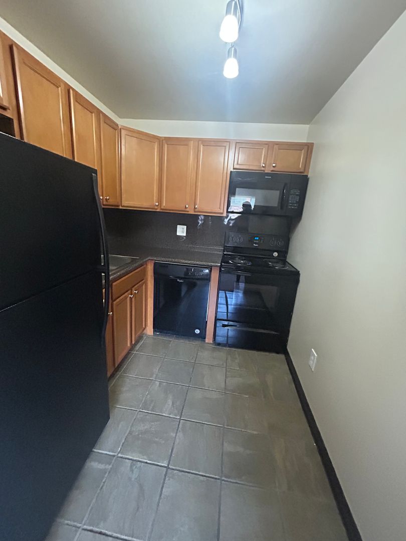 NORWOOD Apartment: 60 WEST WINONA AVENUE