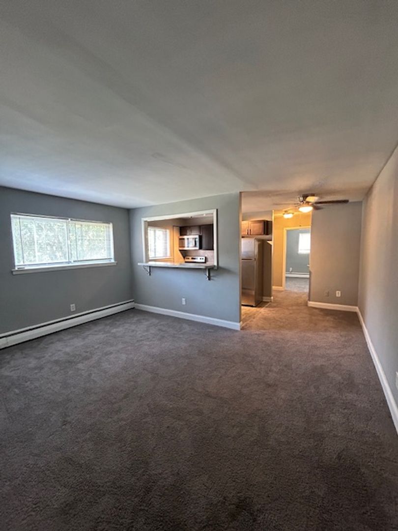 SECANE Apartment: 640 SOUTH AVENUE