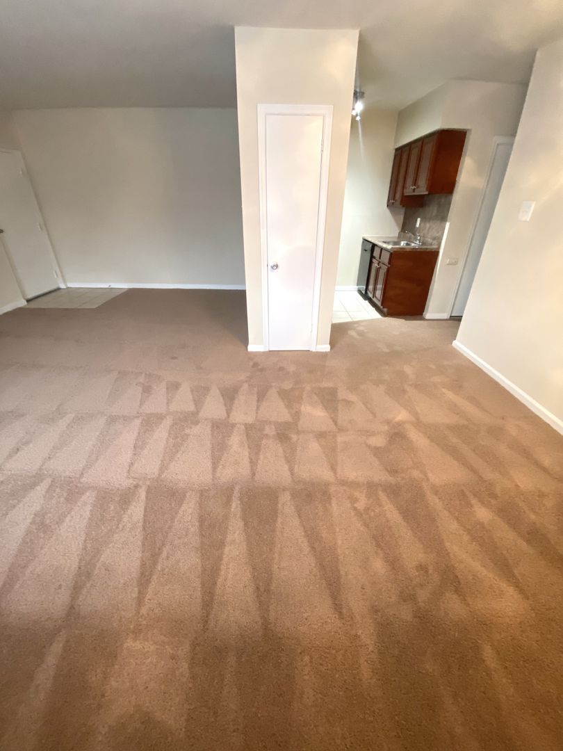 GLENOLDEN Apartment: 100 OAK AVE