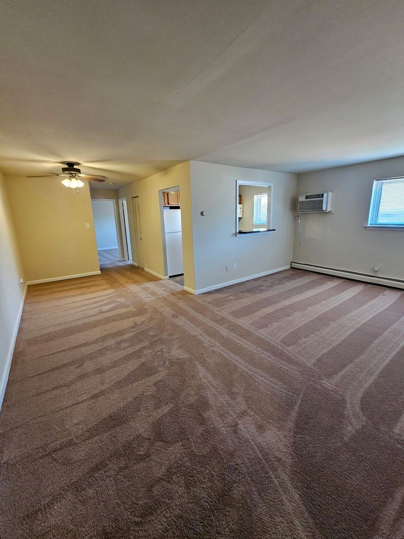 NORWOOD Apartment: 60 WEST WINONA AVENUE