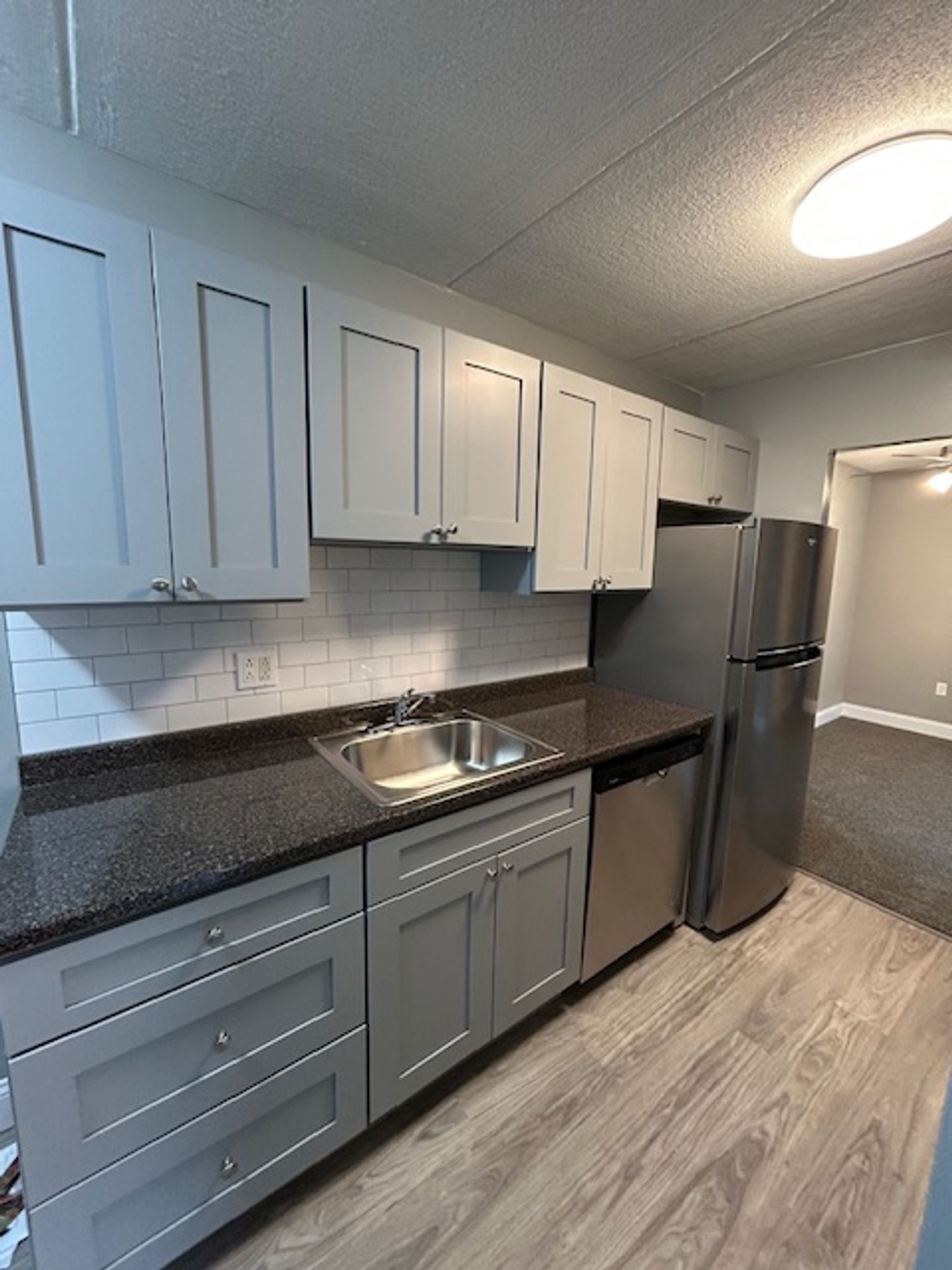 RIDLEY Apartment: 640 SOUTH AVENUE