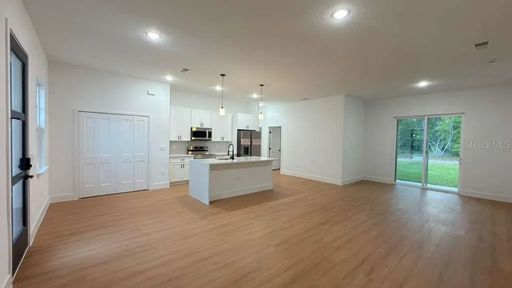 7250 N Freeport Cir – photo 1