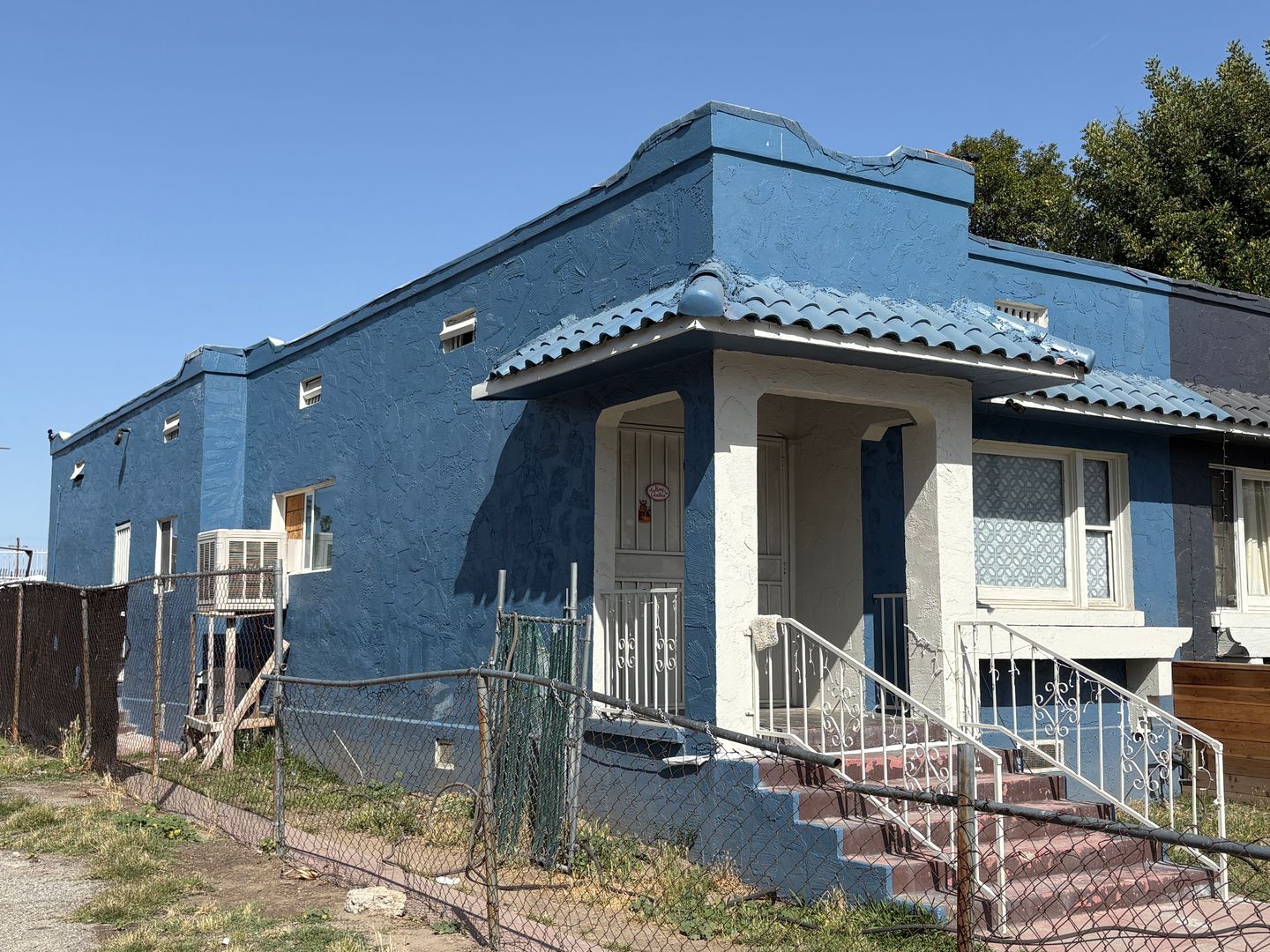 San Bernardino House: 540 N. Sierra Way