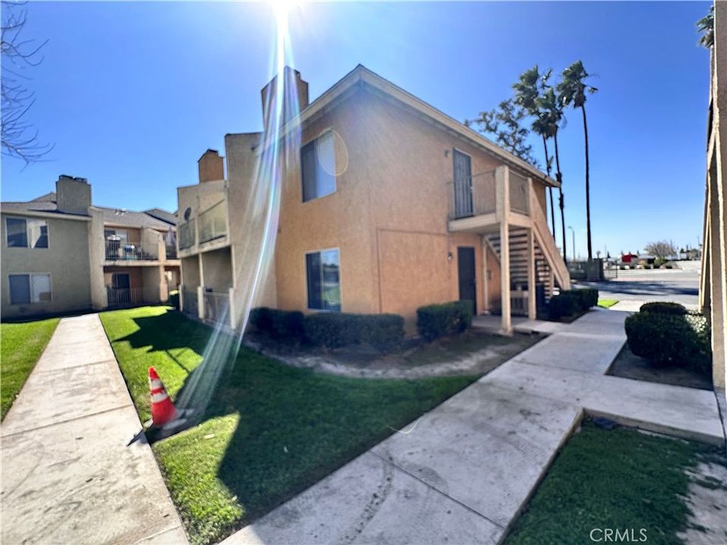 San Bernardino House: 1025 N Tippecanoe #232 L