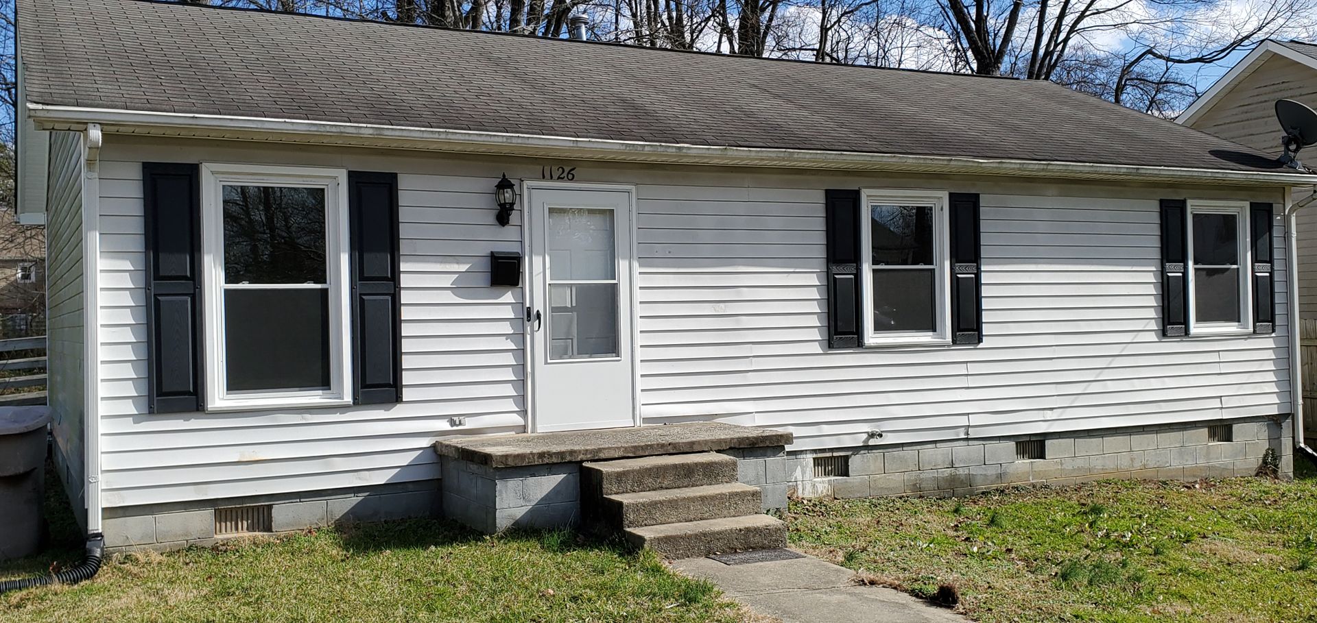 Greensboro House: 1126 Easton Rd
