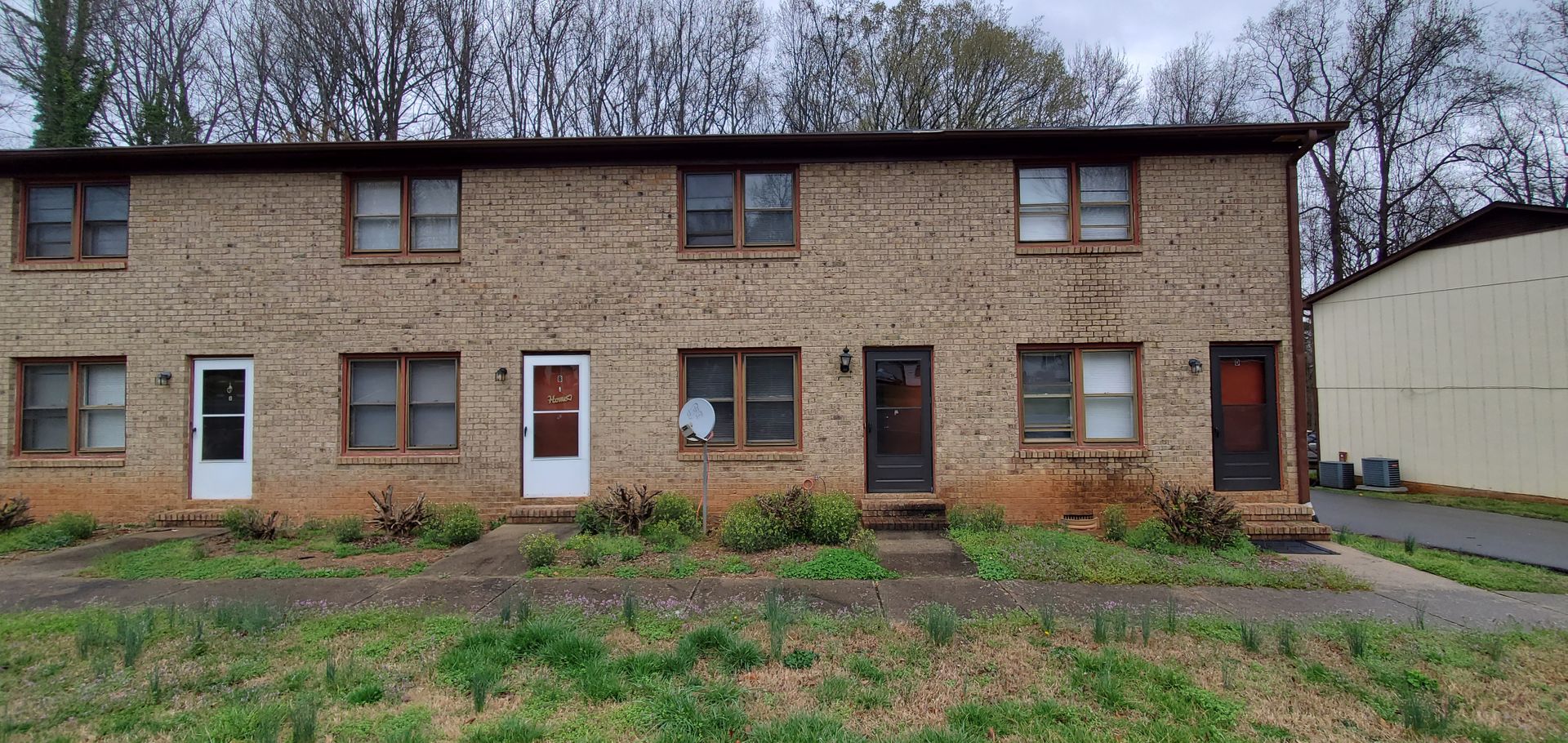 Greensboro Apartment: 1509 Glenside Drive