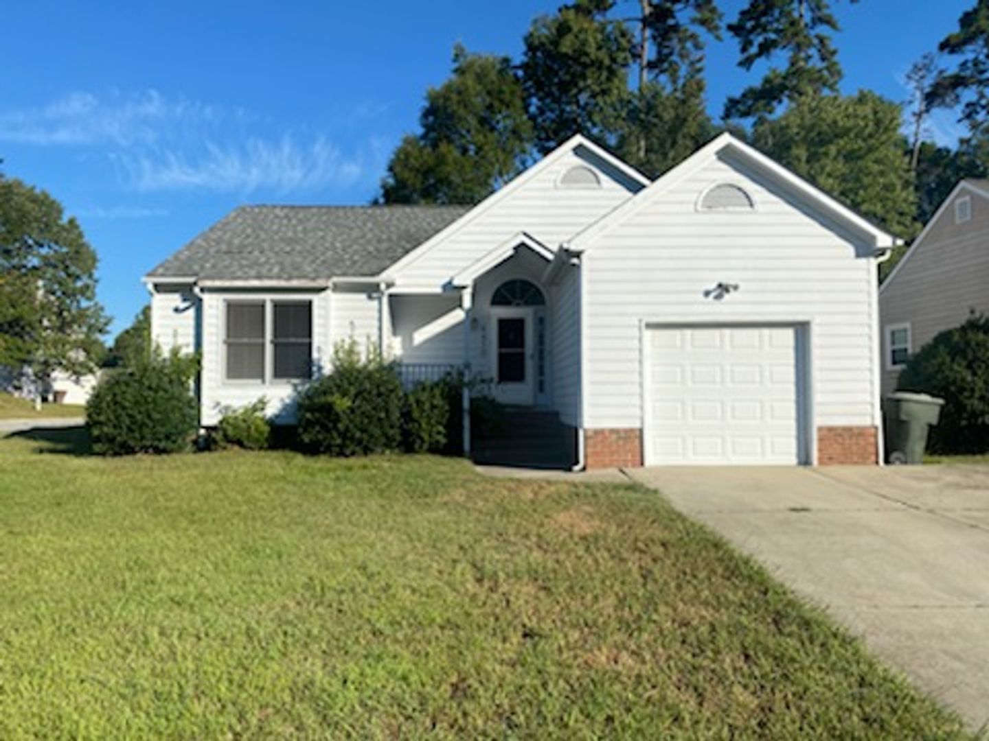 Greensboro House: 4810 Heritage Woods Court