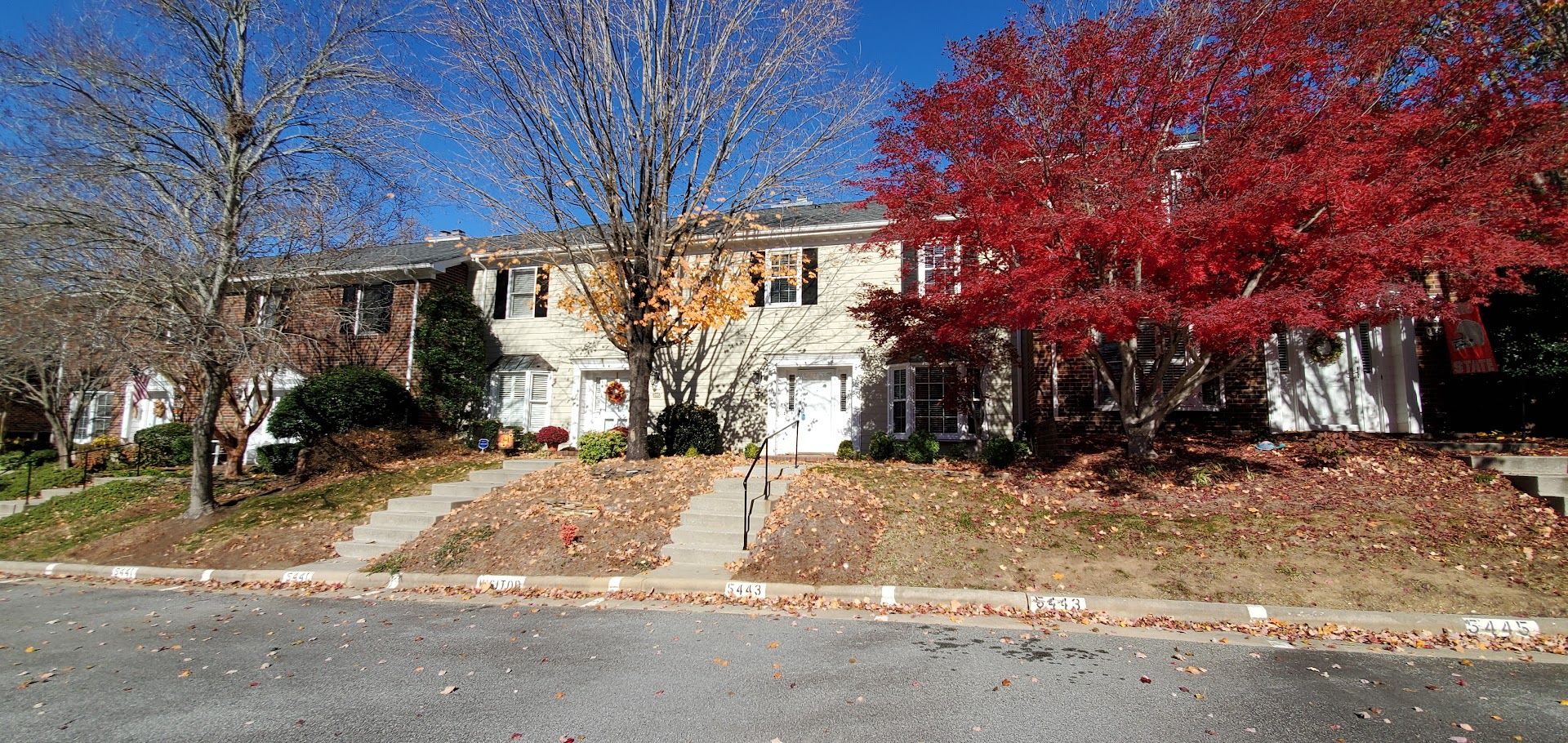 Greensboro House: 5443 Winters Way