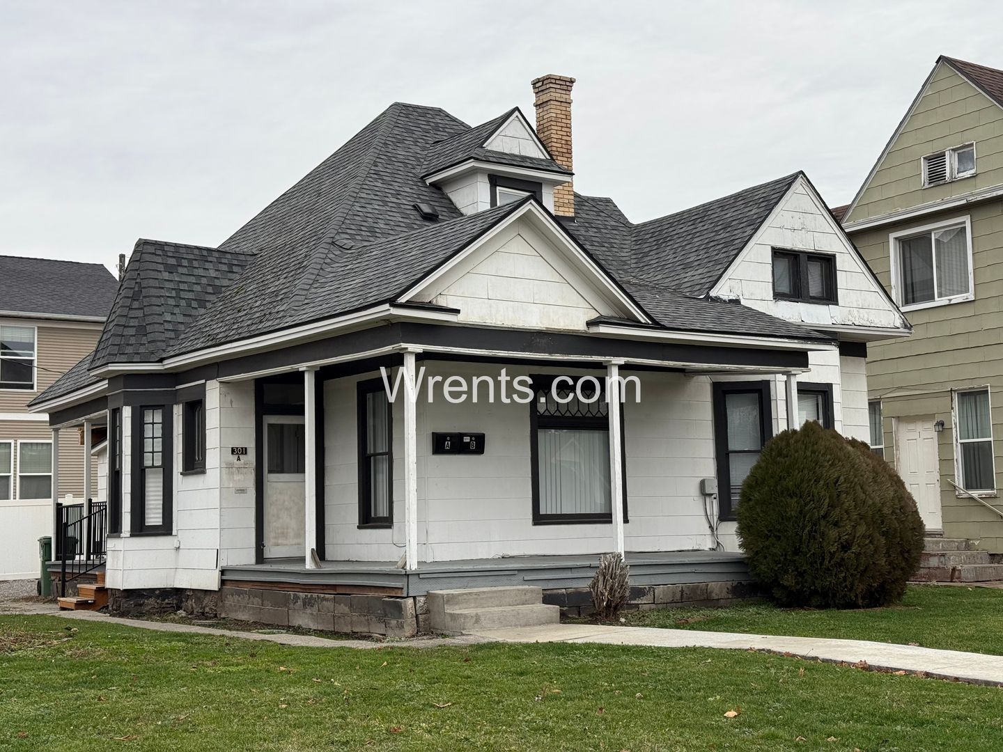 Spokane Apartment: 301 E. Nora Ave. A & B