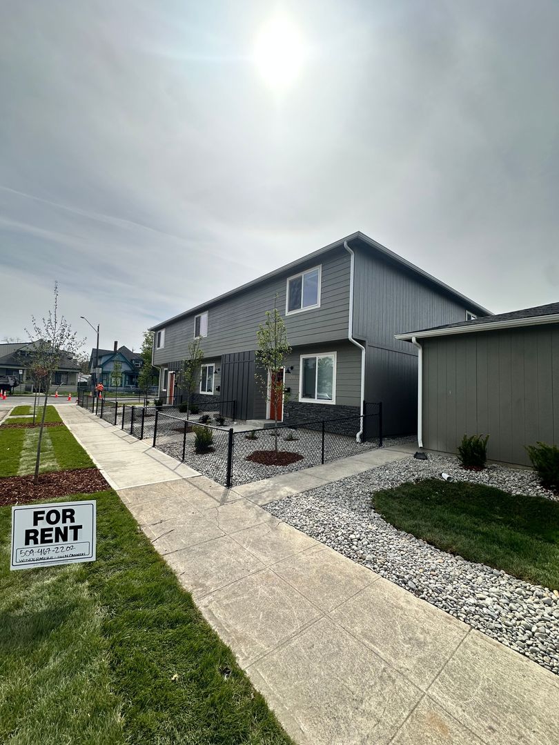 Spokane Apartment: 1211 N Cannon St.