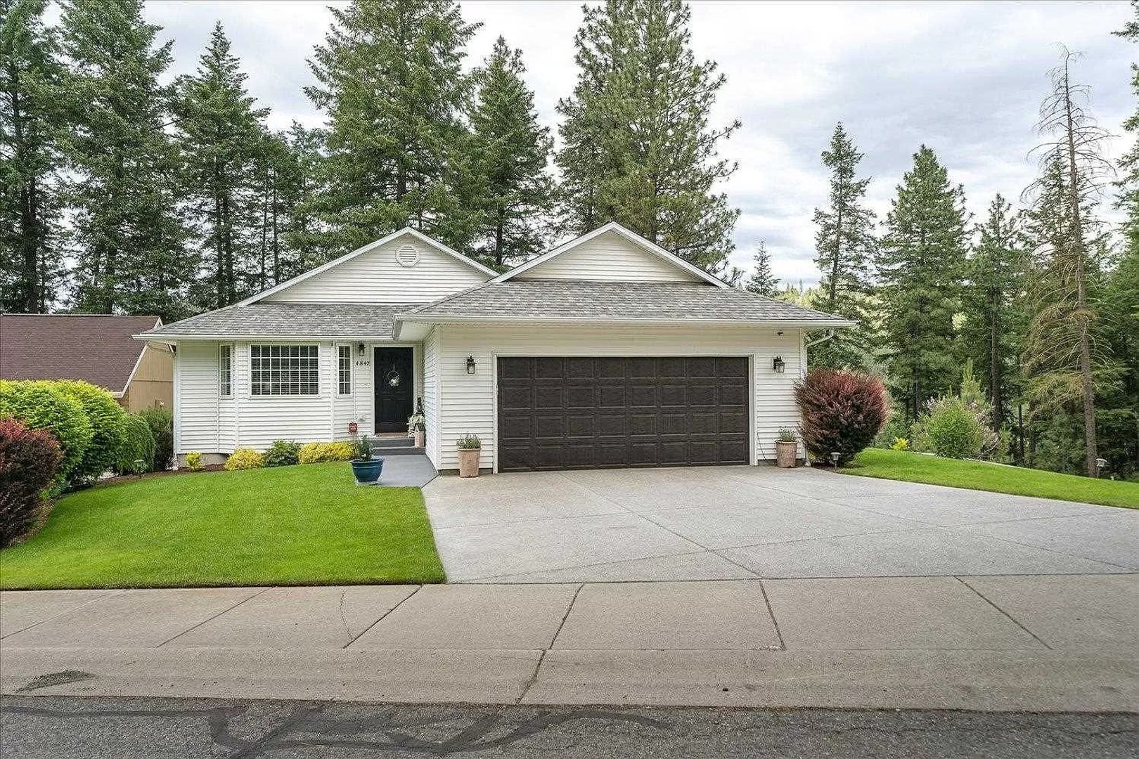 Spokane House: 4847 S Kip Ln