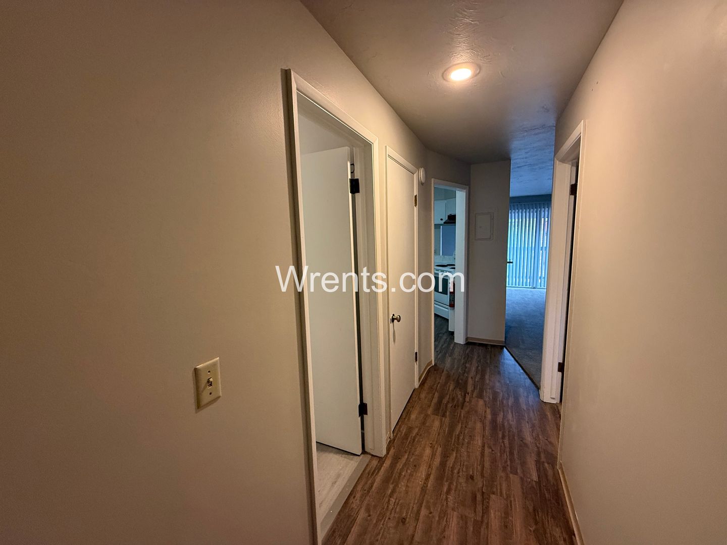 Cheney Apartment: 306-310 N 11th St