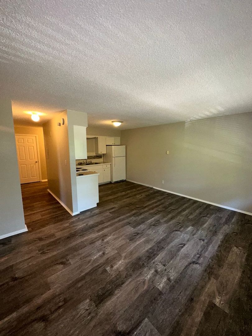 Spokane Apartment: 2106 W. 1st Ave