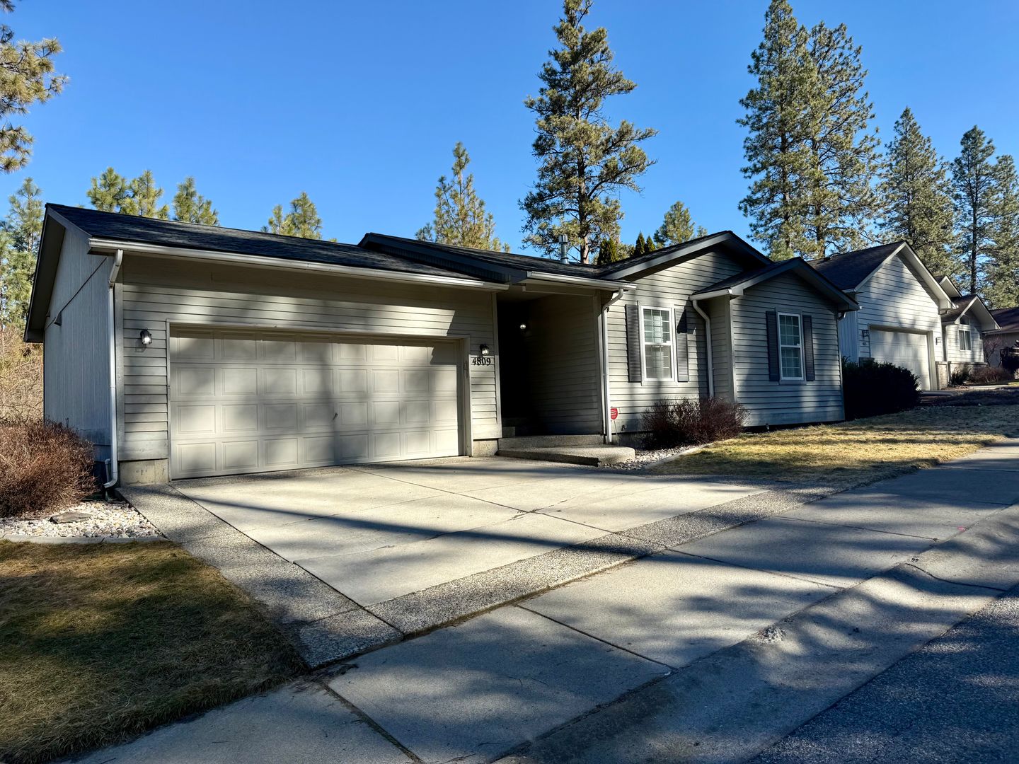 Spokane House: 4809 S Kip Ln