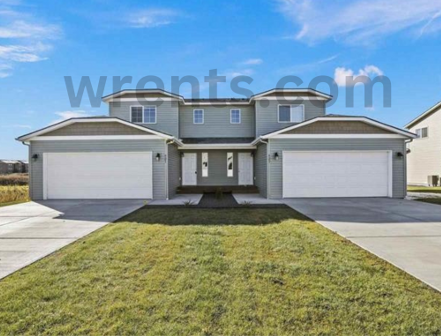 Medical Lake Apartment: 951-953 N Stanley St.