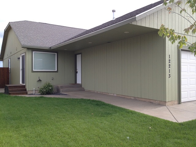Airway Heights Apartment: 12213-12215 W 10th Ave
