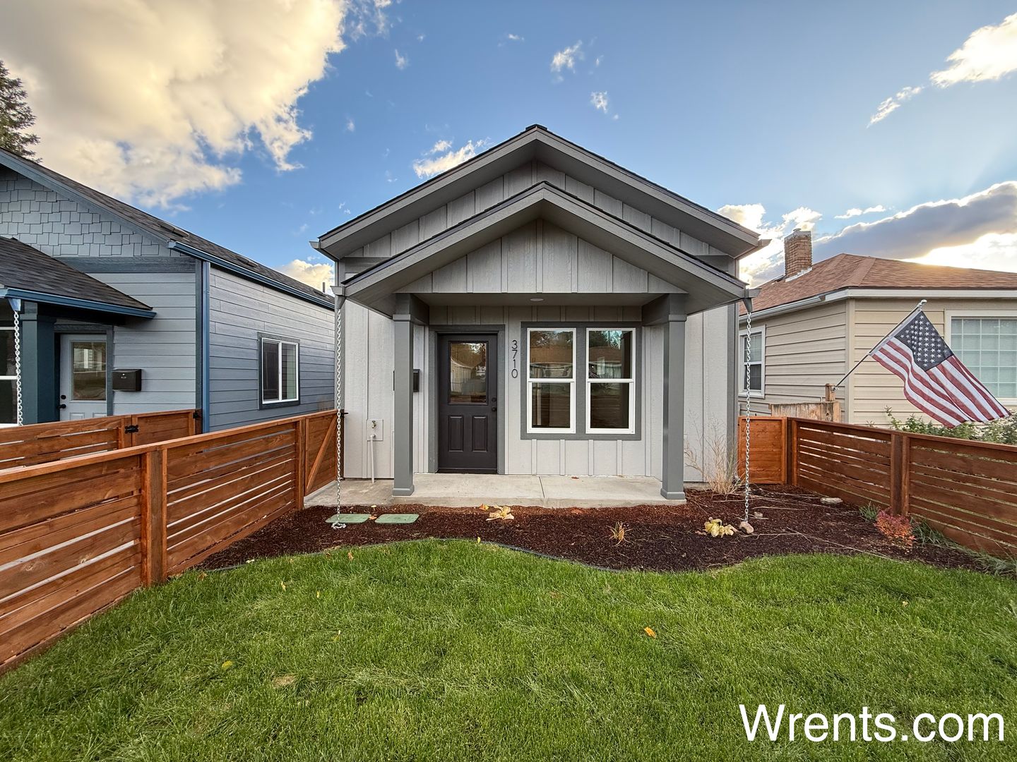 Spokane Apartment: 3710-3716 E Liberty Ave