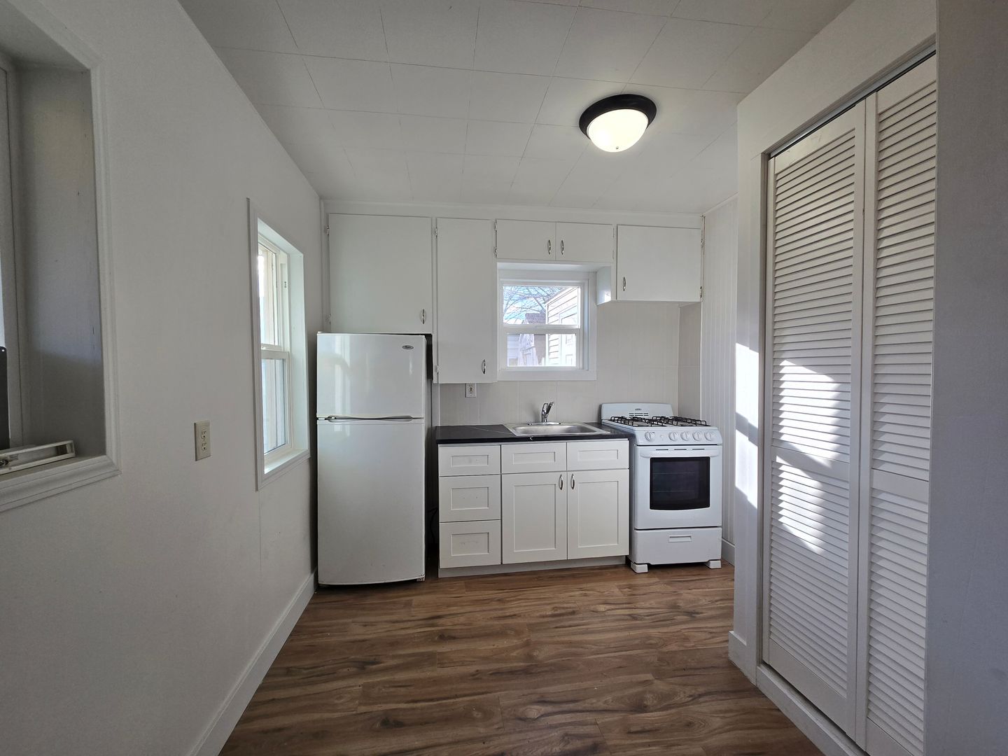 Spokane House: 1327 E Bridgeport Ave