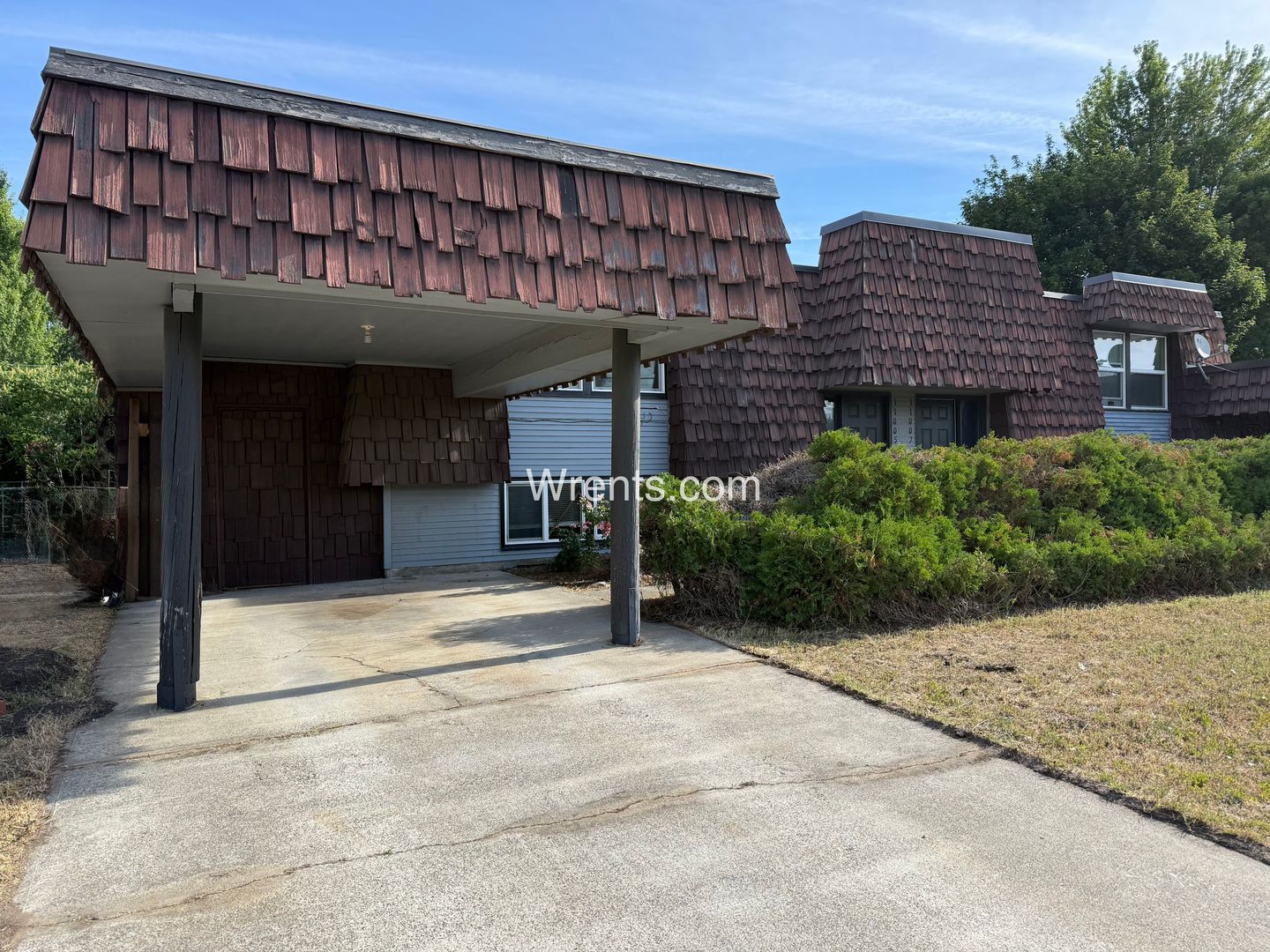 Spokane Valley Apartment: 11005-11007 E 32nd Ave