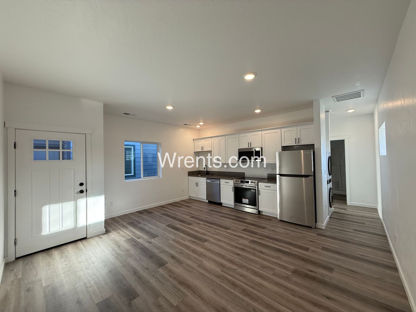 Spokane Apartment: 3710-3712 E Liberty Ave