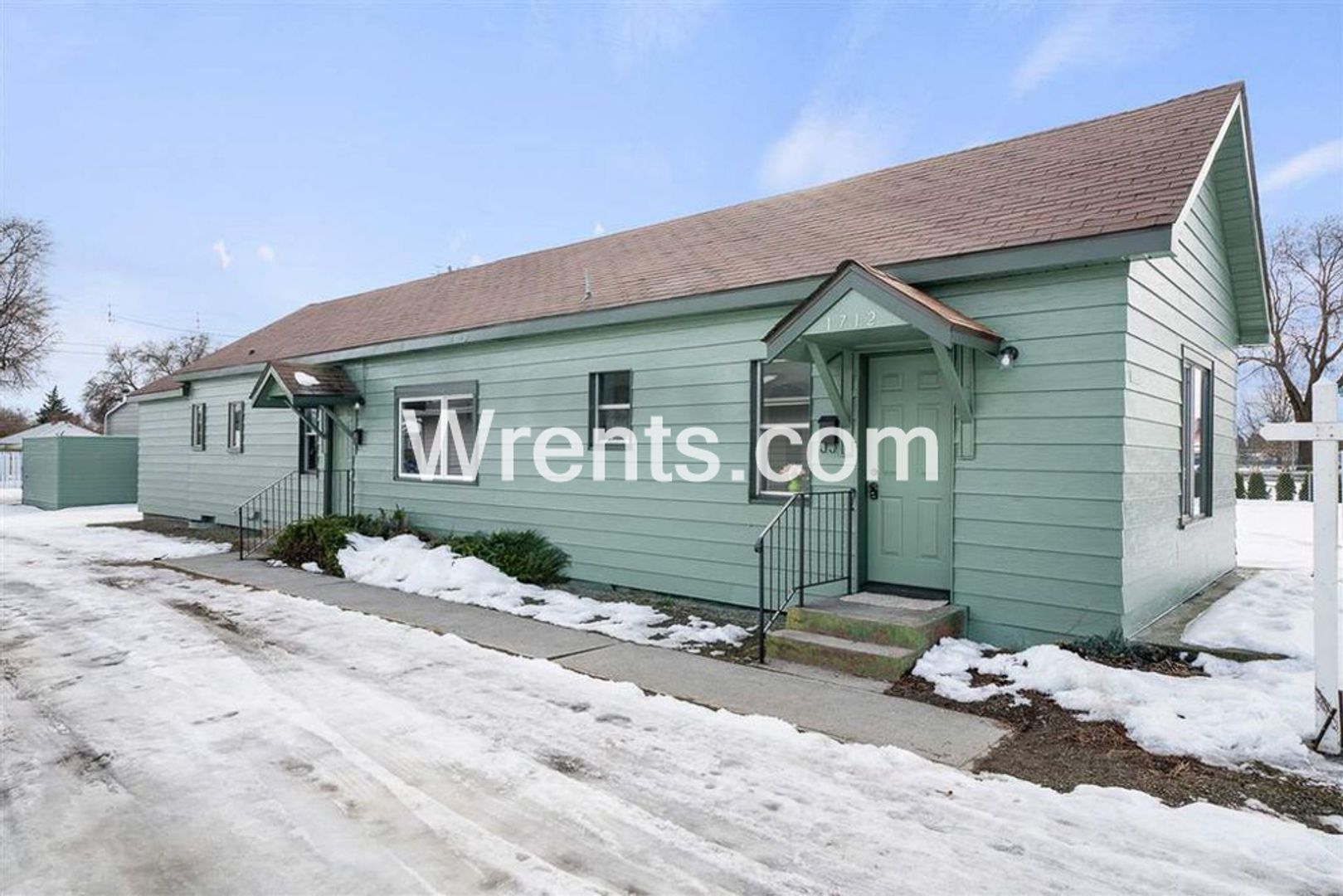 Spokane Apartment: 1712  E. Sanson