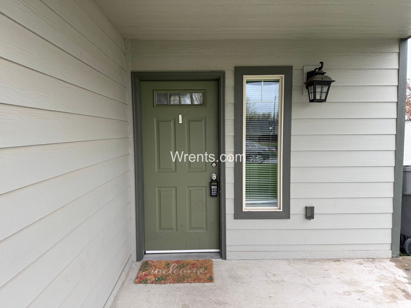 Spokane Valley Apartment: 10317-10319 E Maxwell Ln